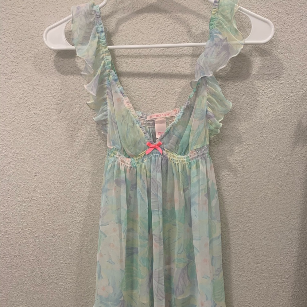 Victoria secret slip top